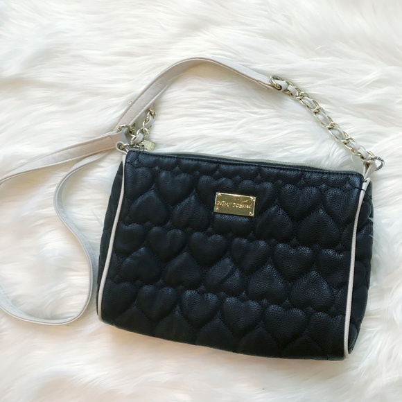 betsey johnson quilted heart crossbody